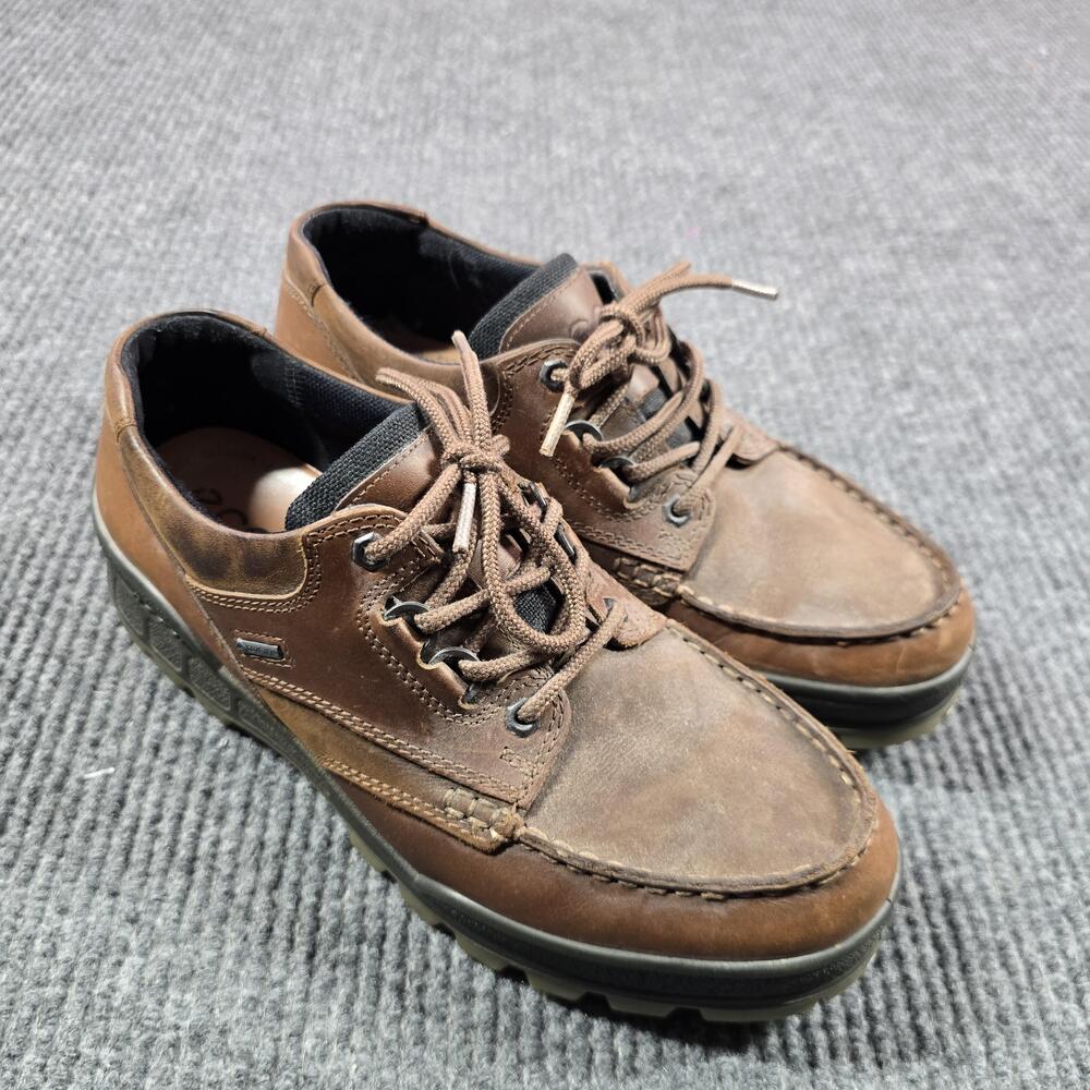 ECCO Track Shoes Mens EU 43 Brown Leather Goretex Waterproof Comfort Lug Sole